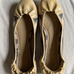 Burberry nova check scrunch ballet flats
